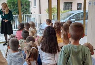 Предшколци у Библиотеци