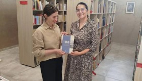 Вредан поклон Архива Војводине нашој Библиотеци