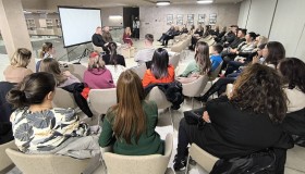 Књижевно вече Пет врата речи